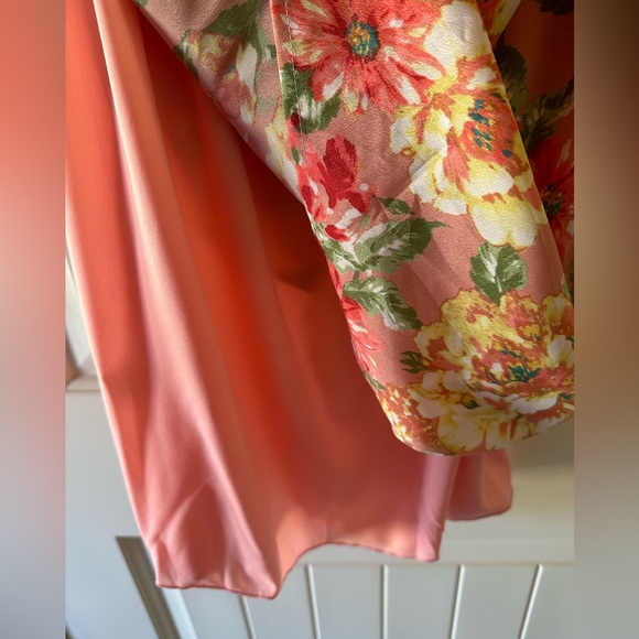 Destiny Floral Dress - Picture 4 of 9